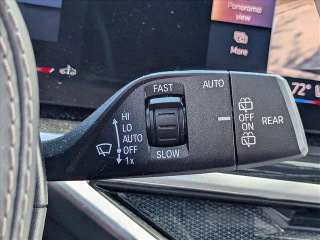 Used 2024 BMW X5 sDrive40i w/ M Sport Package image 12