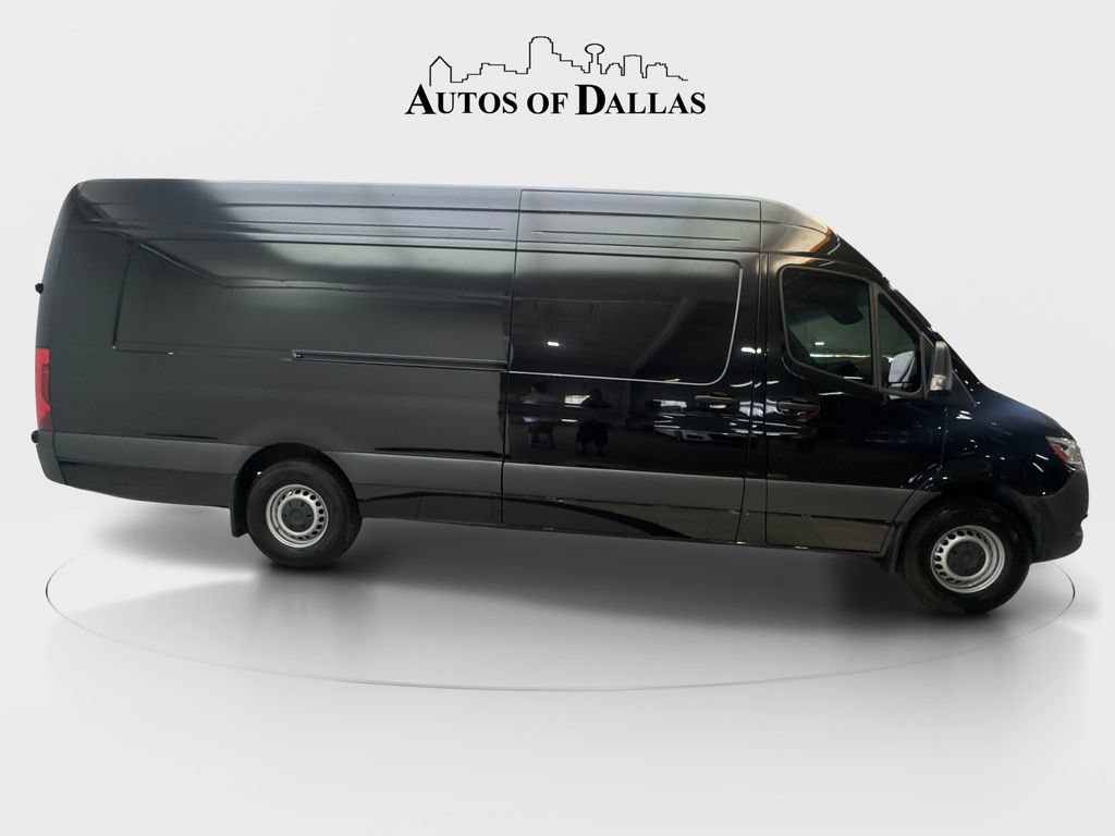 Used 2024 Mercedes-Benz Sprinter 2500 image 9