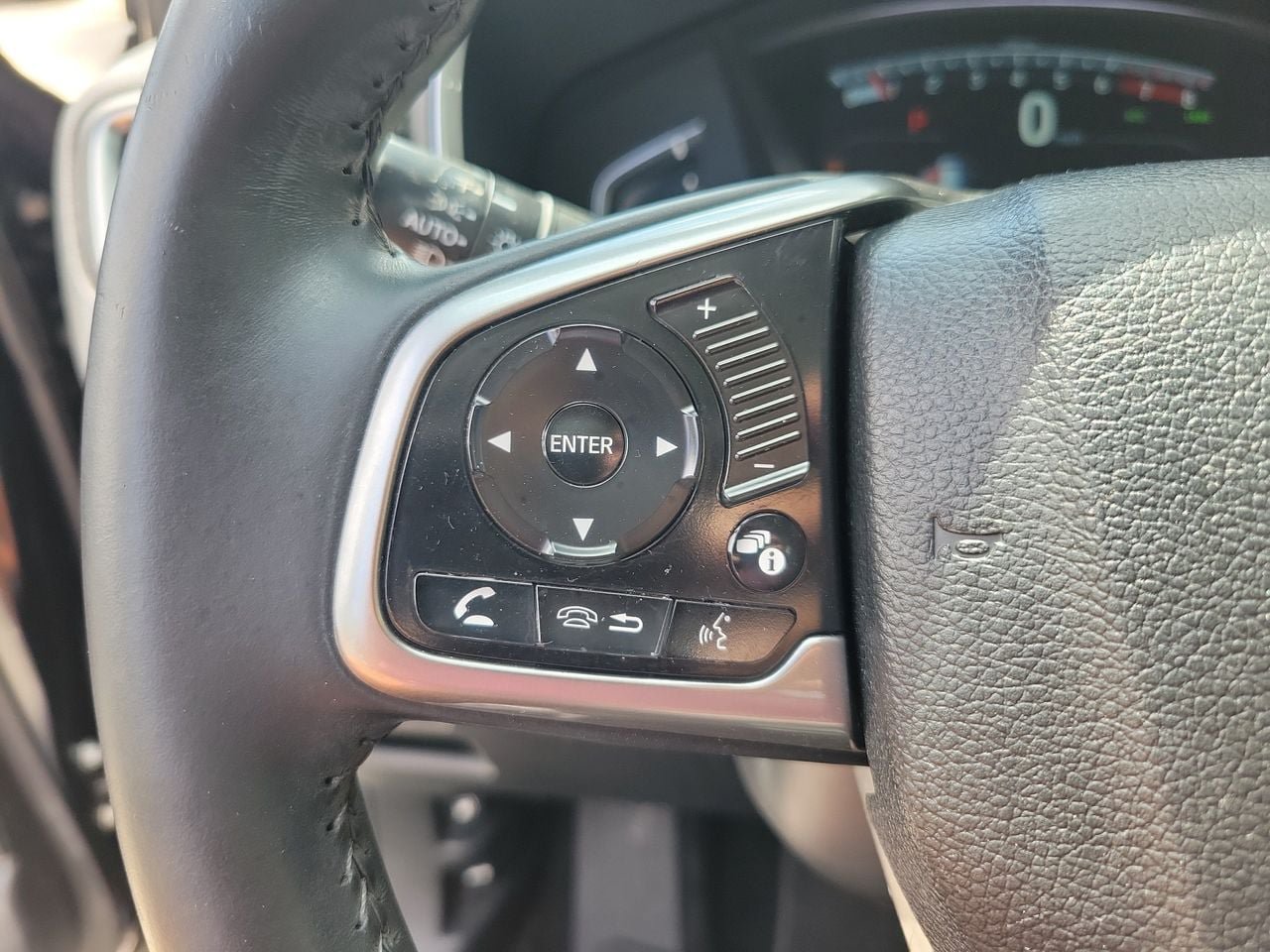 Used 2017 Honda CR-V EX-L image 19