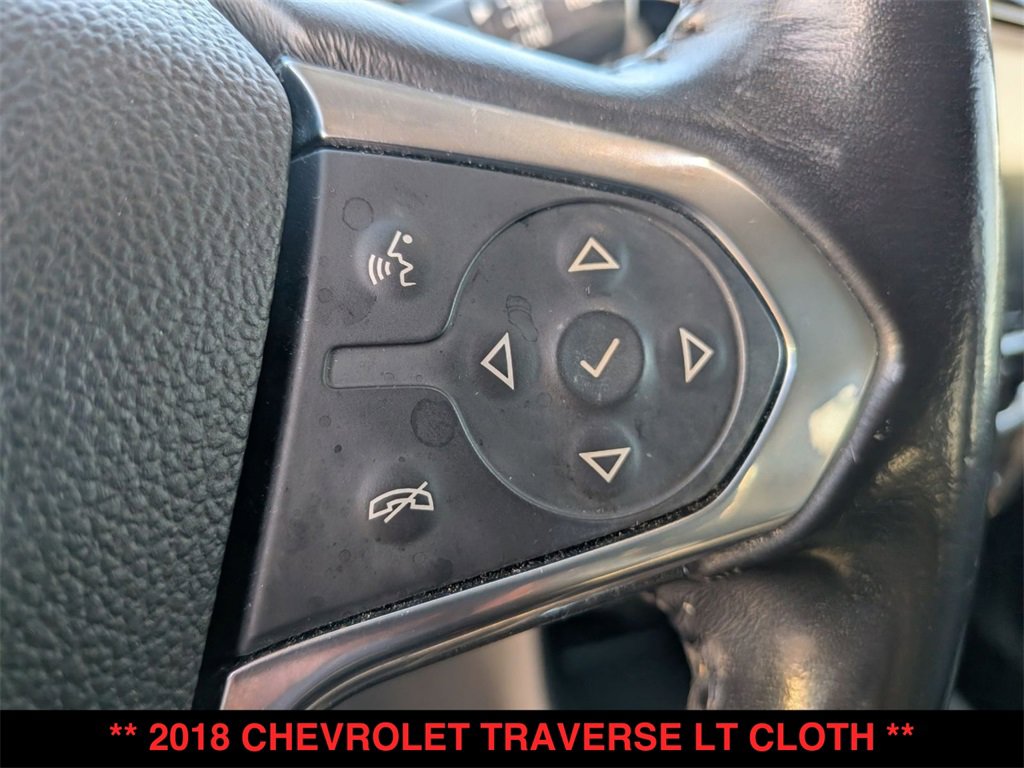 Used 2018 Chevrolet Traverse LT image 8