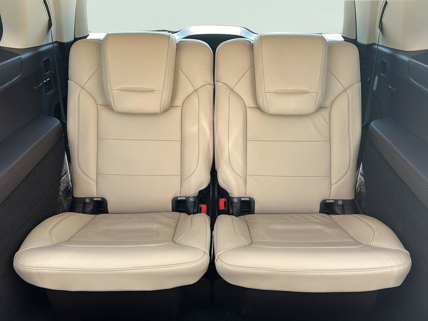 Used 2017 Mercedes-Benz GLS 550 4MATIC image 24