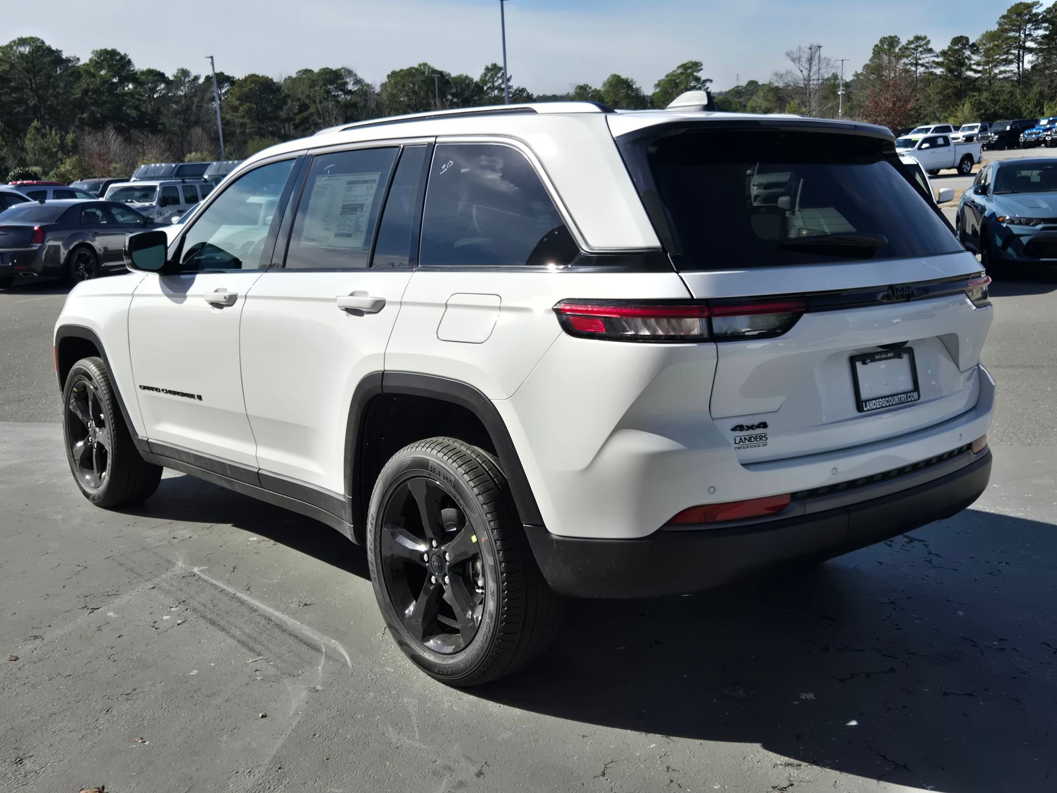 New 2026 Jeep Grand Cherokee Limited w/ Limited Altitude Package image 5