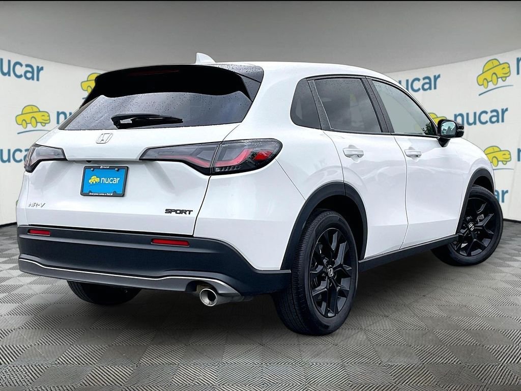 Used 2025 Honda HR-V Sport image 6