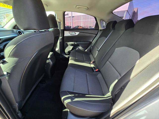 Used 2024 Kia Forte LXS FWD image 16