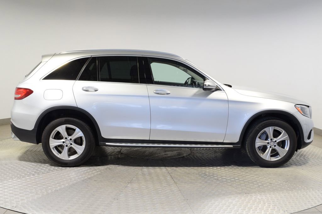 Used 2017 Mercedes-Benz GLC 300 4MATIC image 10