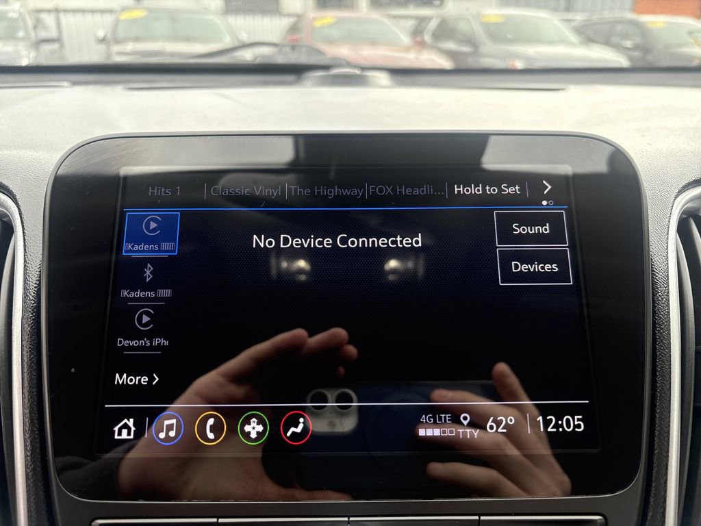 Used 2023 Chevrolet Malibu LT image 17