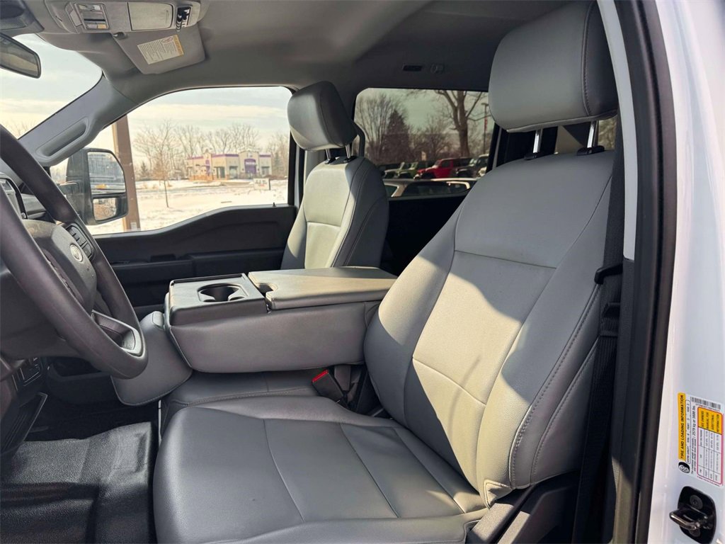 Used 2024 Ford F350 XL image 15