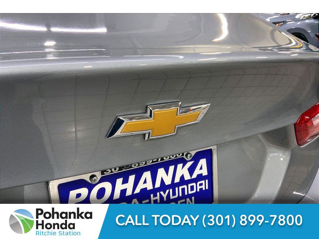 Used 2023 Chevrolet Malibu LT image 32