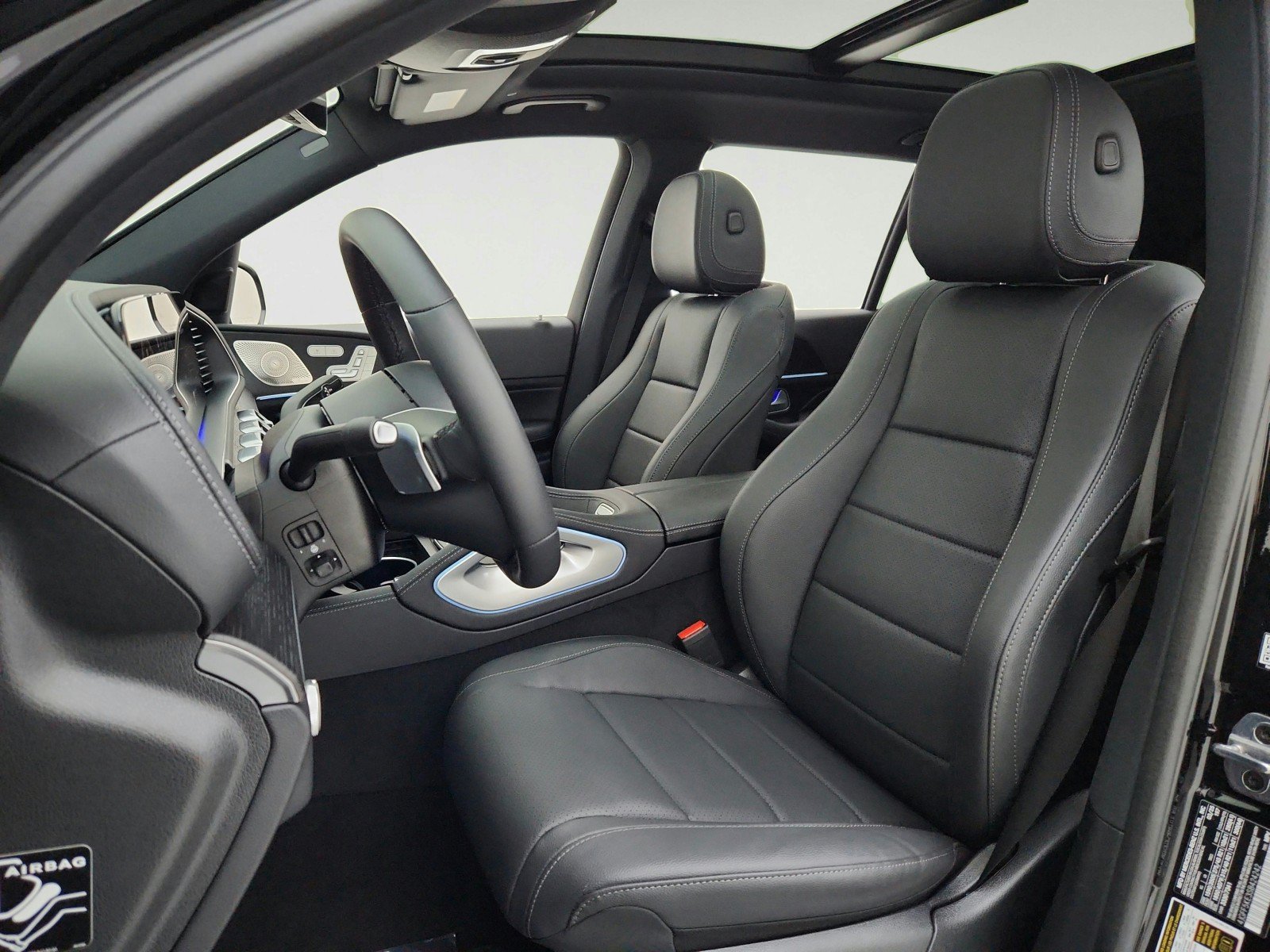 Certified 2025 Mercedes-Benz GLS 450 4MATIC image 17