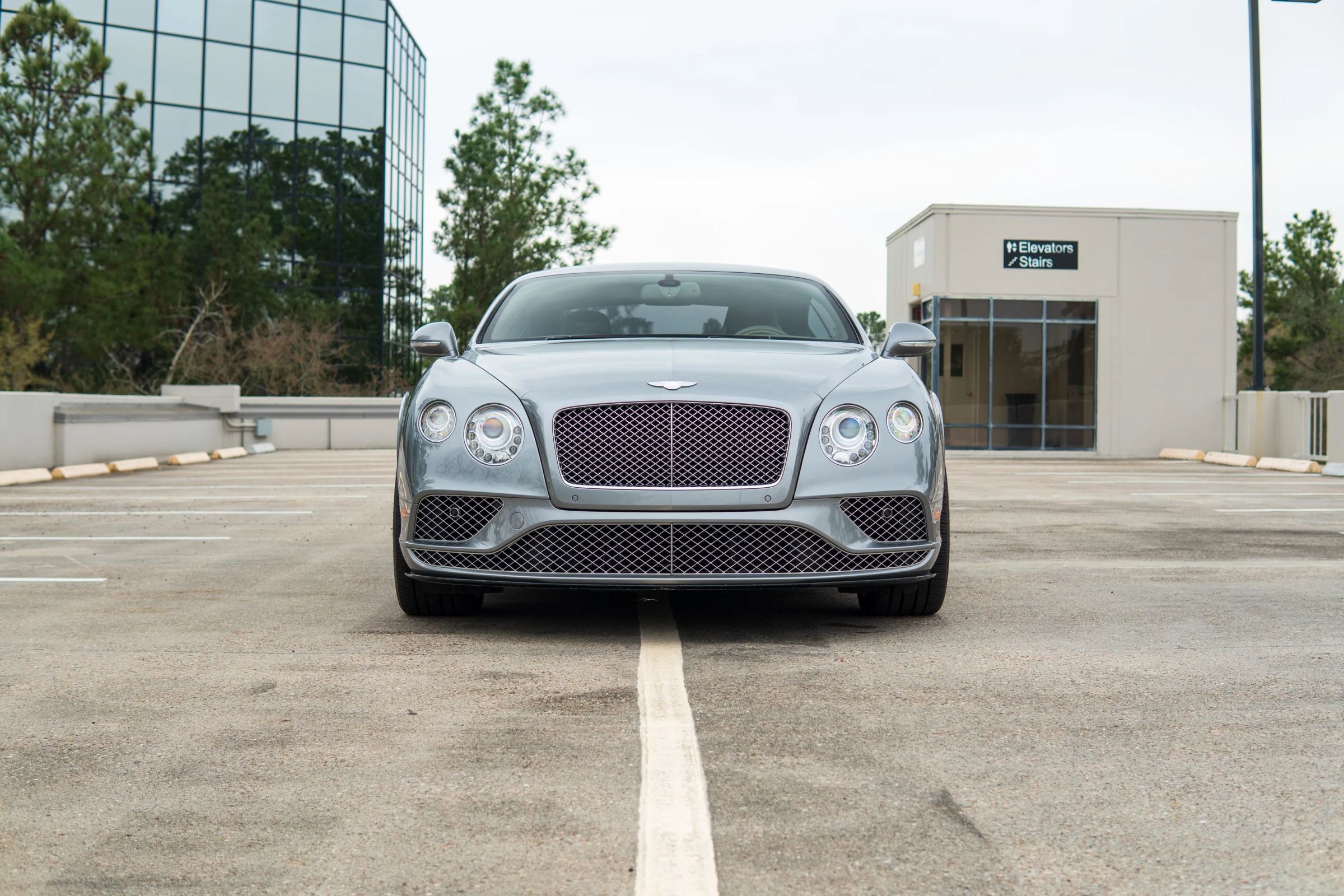 Used 2017 Bentley Continental GT V8 S image 2
