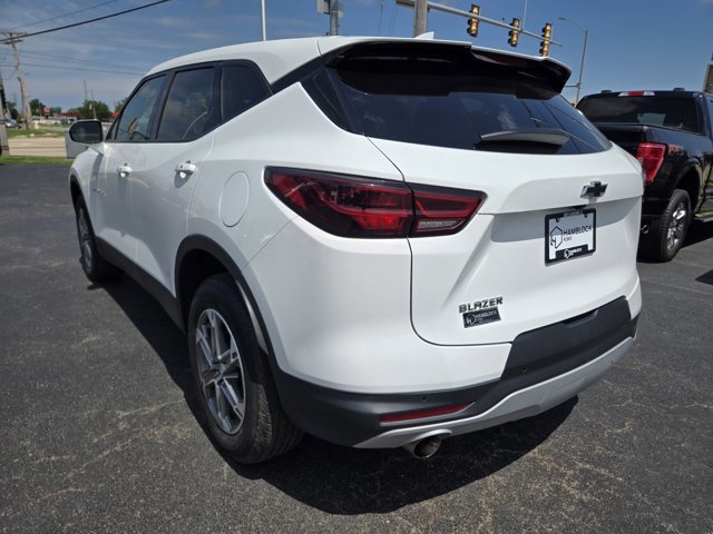 Used 2023 Chevrolet Blazer LT w/ Driver Confidence Package FWD image 6
