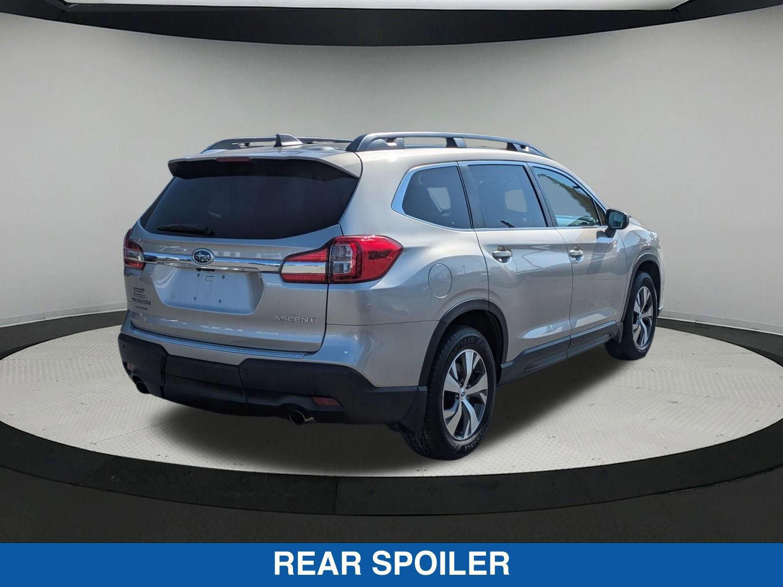 Used 2019 Subaru Ascent Premium image 4