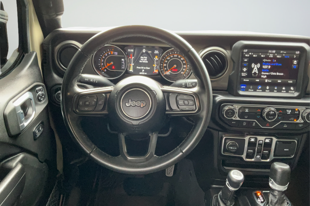 Used 2022 Jeep Gladiator Sport AWD/4WD image 12