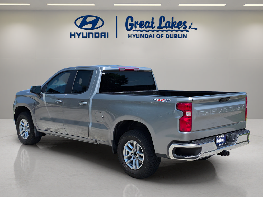 Used 2024 Chevrolet Silverado 1500 LT AWD/4WD image 3