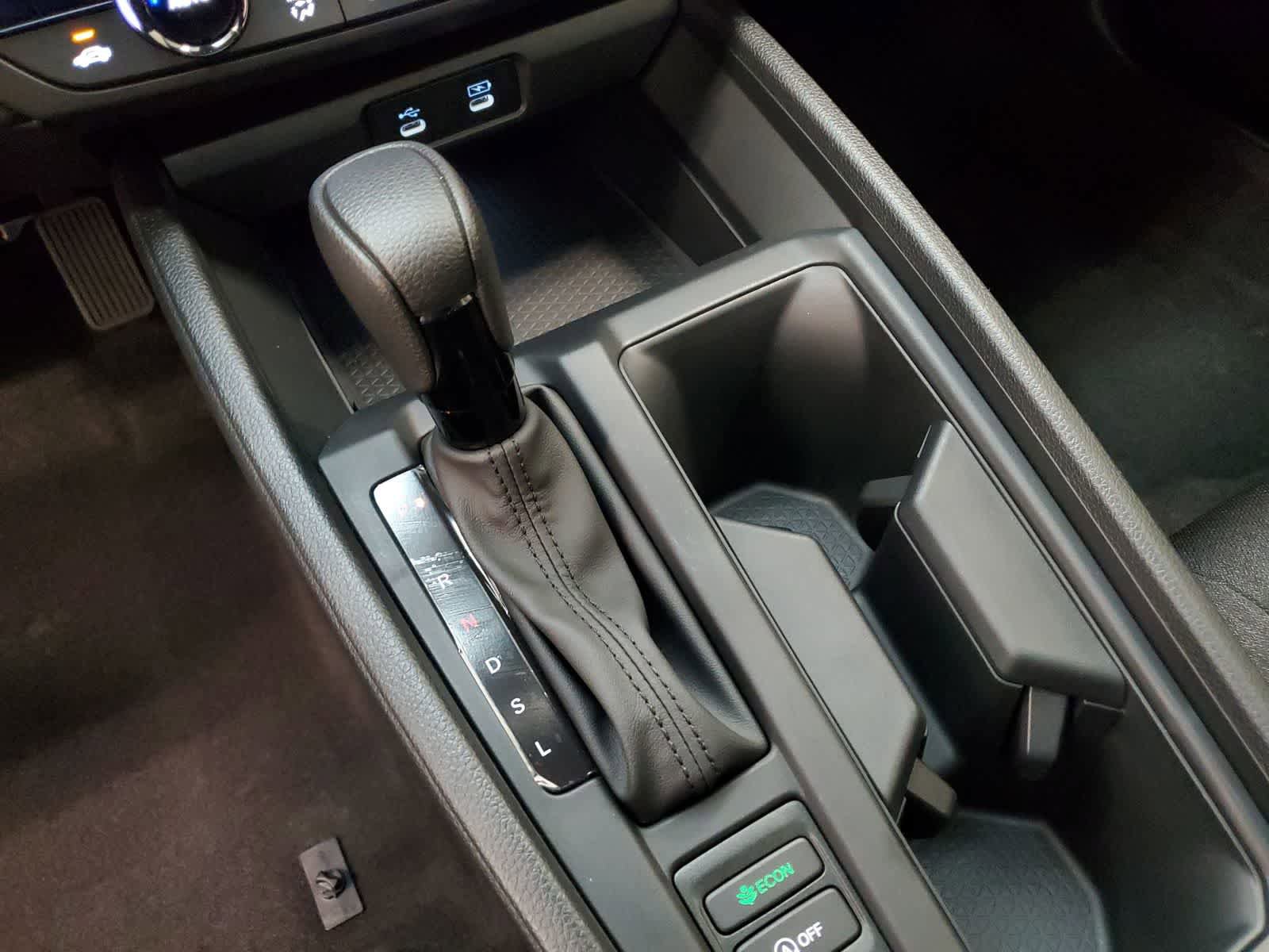 Certified 2025 Honda Accord SE image 9