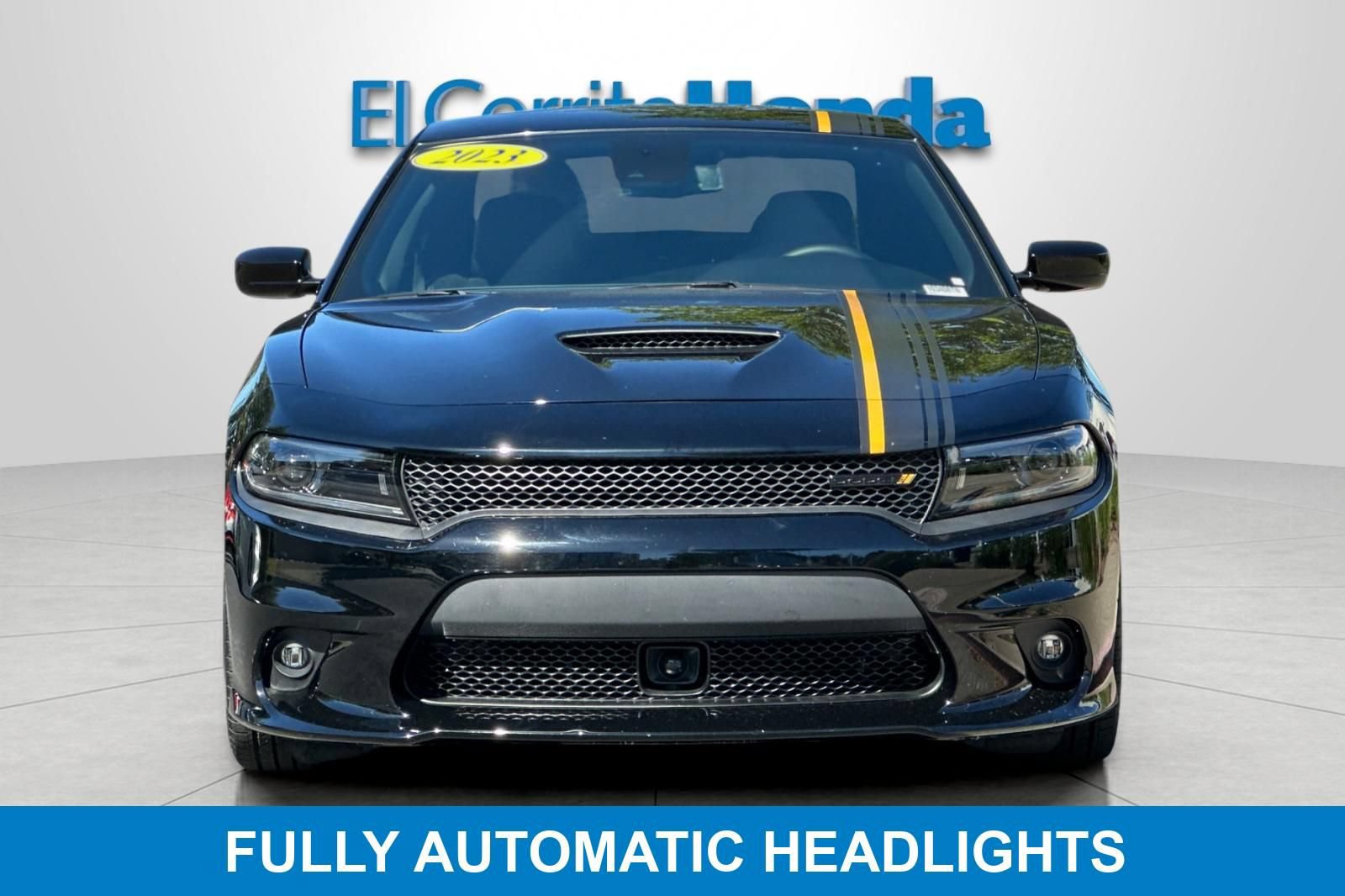 Used 2023 Dodge Charger GT w/ Plus Group RWD image 8