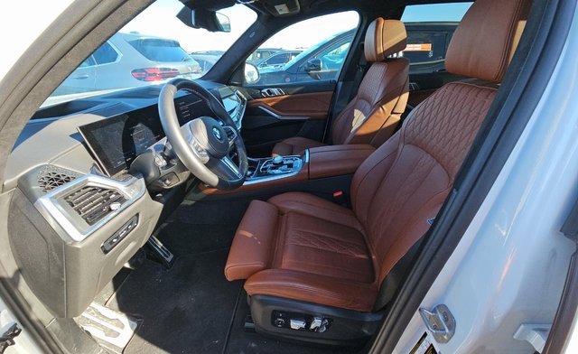 Used 2026 BMW X7 M60i image 3