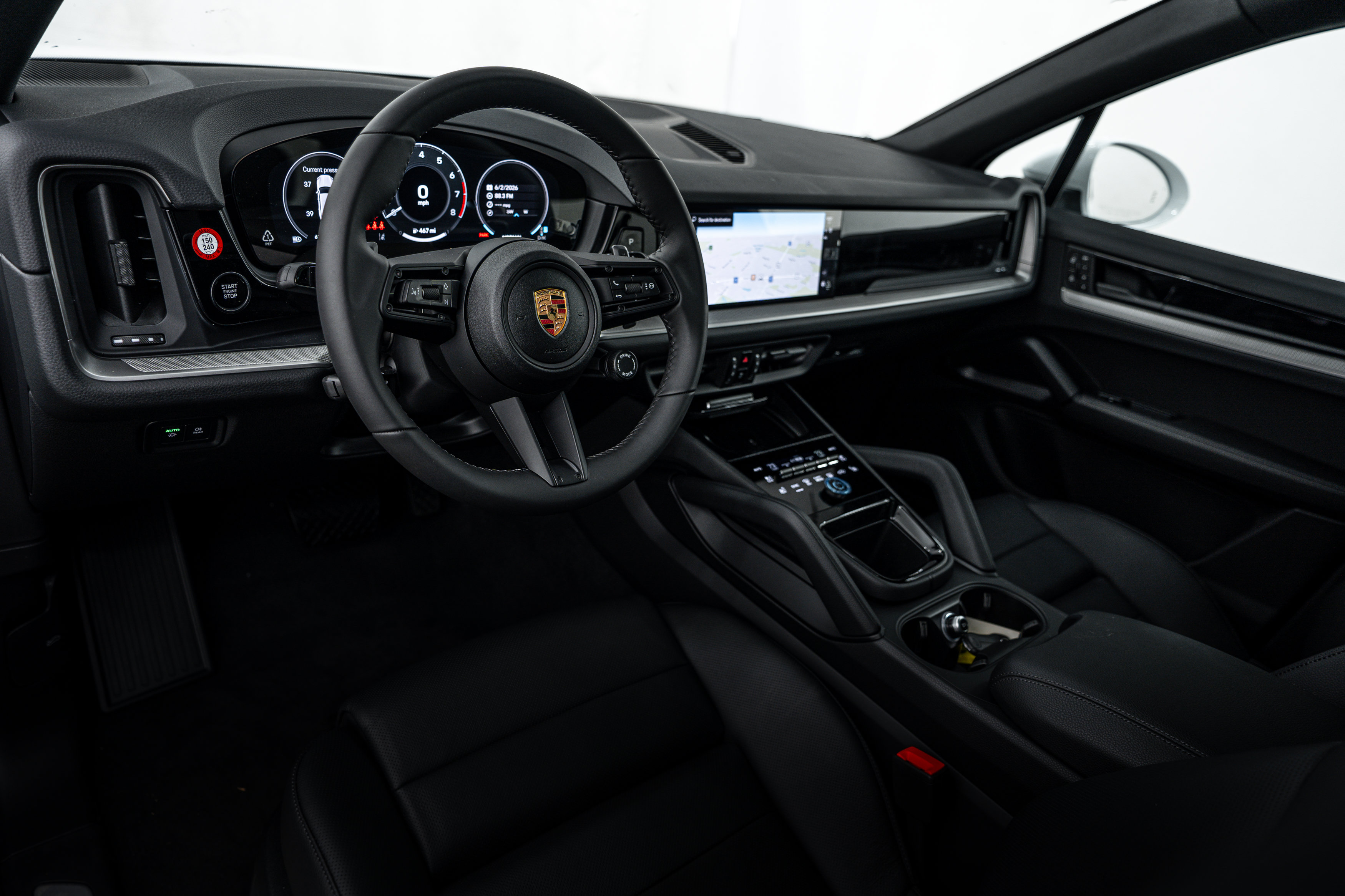 New 2026 Porsche Cayenne AWD/4WD image 4