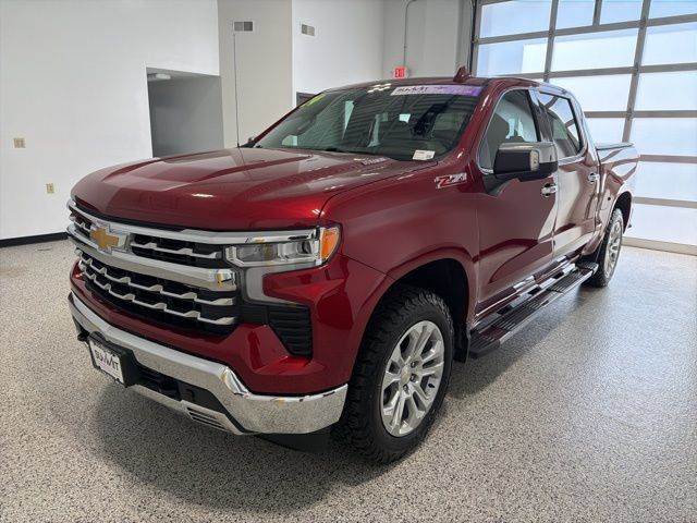 Used 2024 Chevrolet Silverado 1500 LTZ w/ LTZ Convenience Package II AWD/4WD image 6