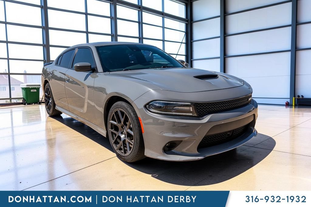 Used 2017 Dodge Charger R/T RWD image 33