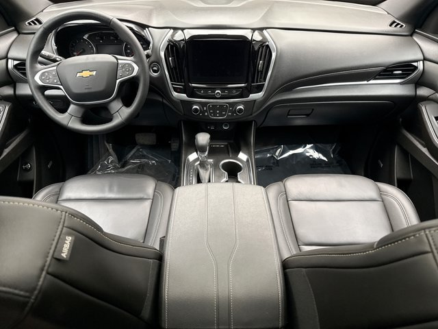 Used 2023 Chevrolet Traverse LT w/ LT Premium Package AWD/4WD image 14