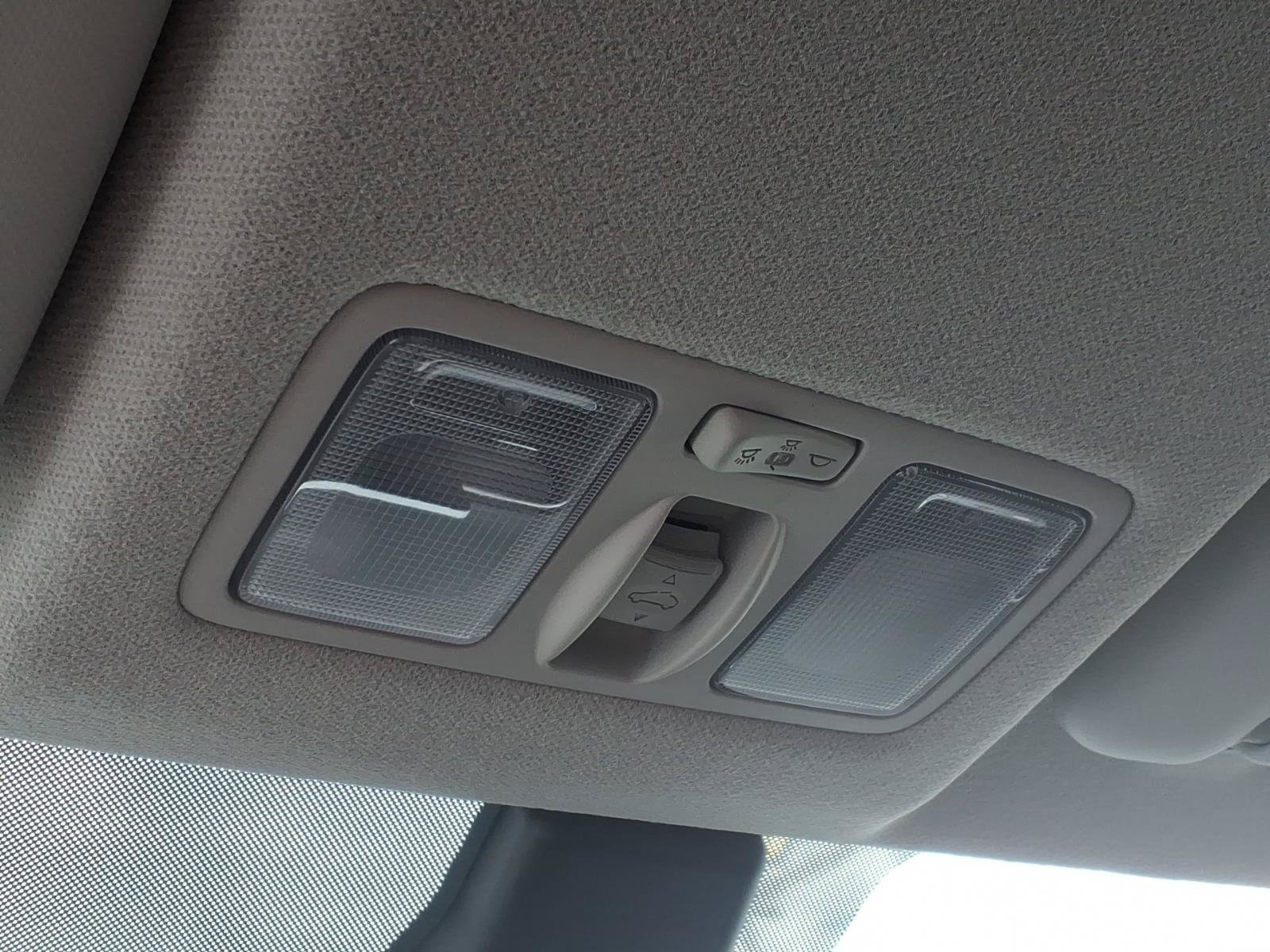 New 2026 Hyundai Venue SEL FWD image 18