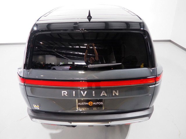 Used 2024 Rivian R1S AWD Adventure image 8