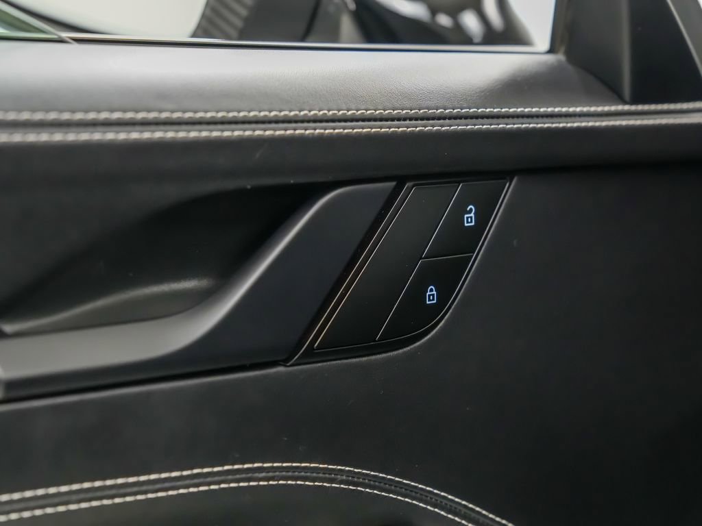 Used 2022 Porsche 911 Targa 4 GTS image 18