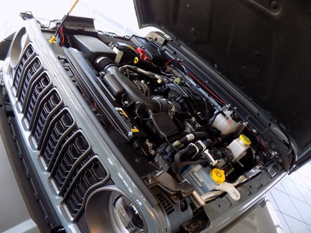 Certified 2024 Jeep Gladiator Sport AWD/4WD image 36