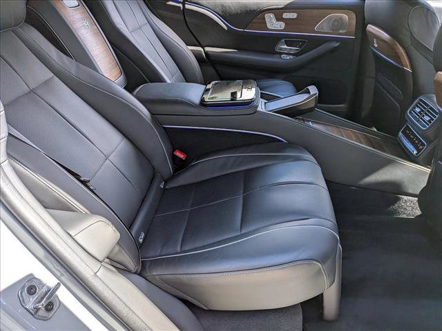 Used 2023 Mercedes-Benz Maybach GLS 600 4MATIC image 21