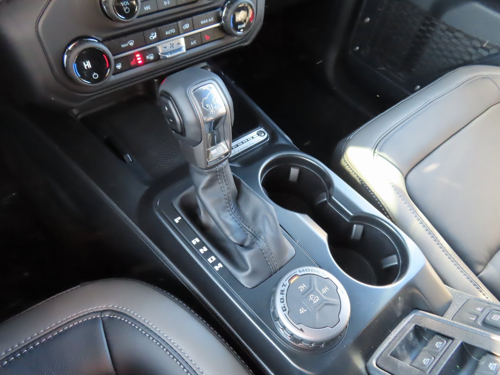 New 2025 Ford Bronco Outer Banks image 15