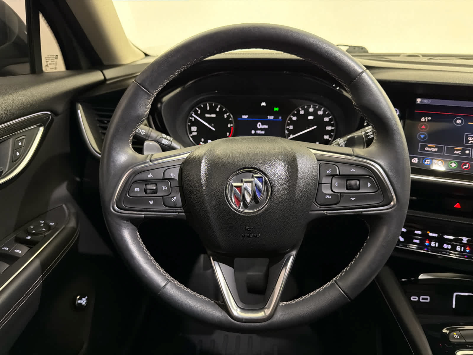 Used 2021 Buick Envision Preferred FWD image 17