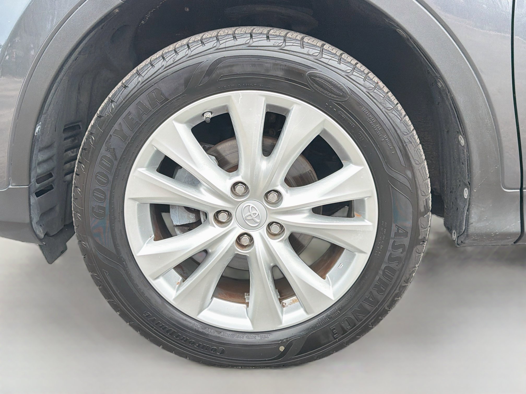 Used 2015 Toyota RAV4 Limited AWD/4WD image 41