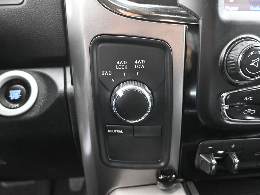 Used 2018 RAM 2500 Laramie w/ Sport Appearance Group image 16