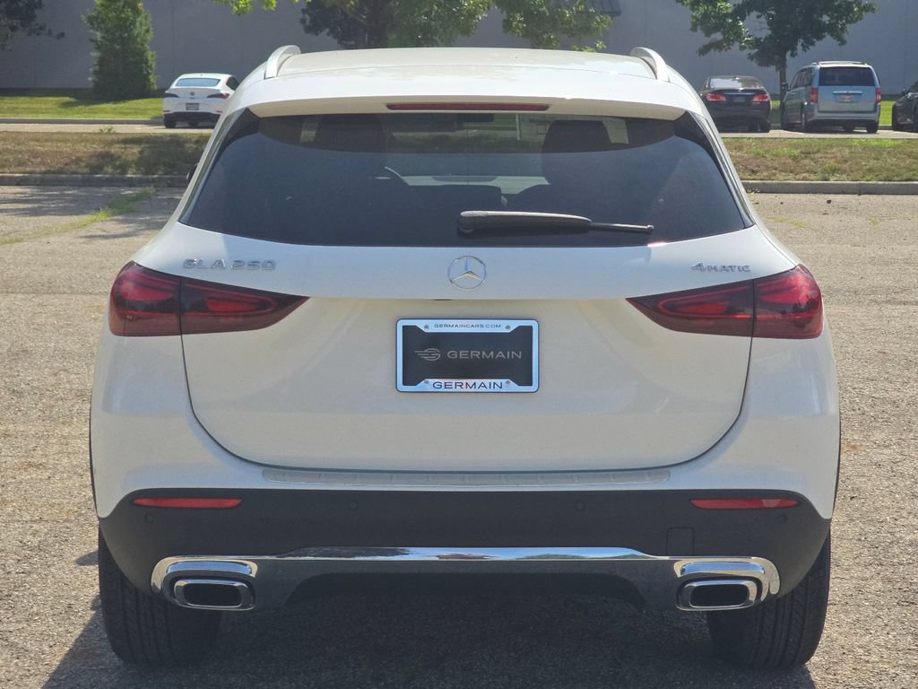New 2026 Mercedes-Benz GLA 250 4MATIC image 13