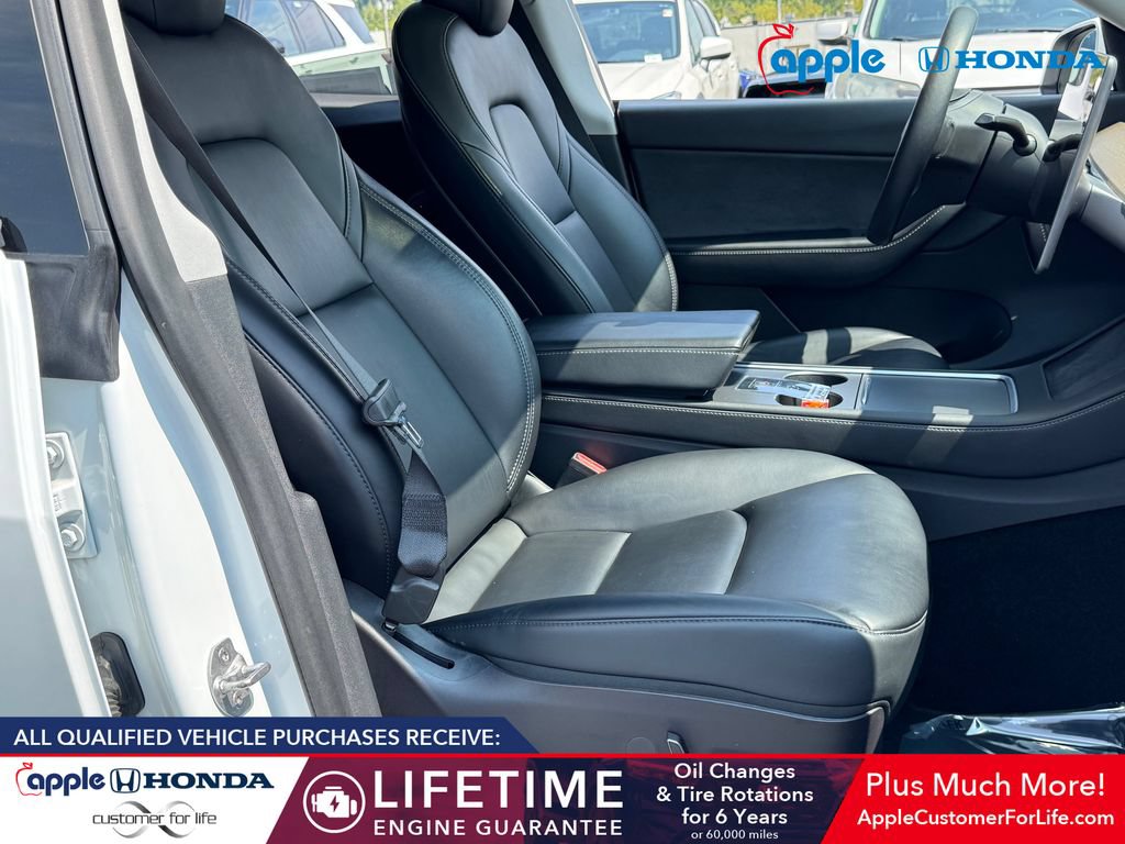 Used 2021 Tesla Model Y Long Range AWD/4WD image 22