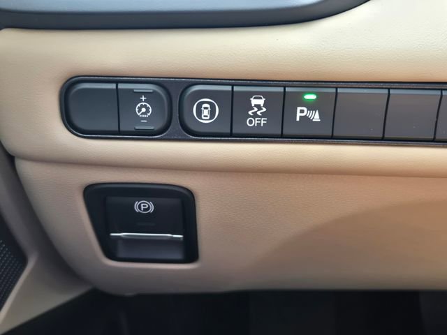 Certified 2025 Acura TLX w/ Technology Package image 28