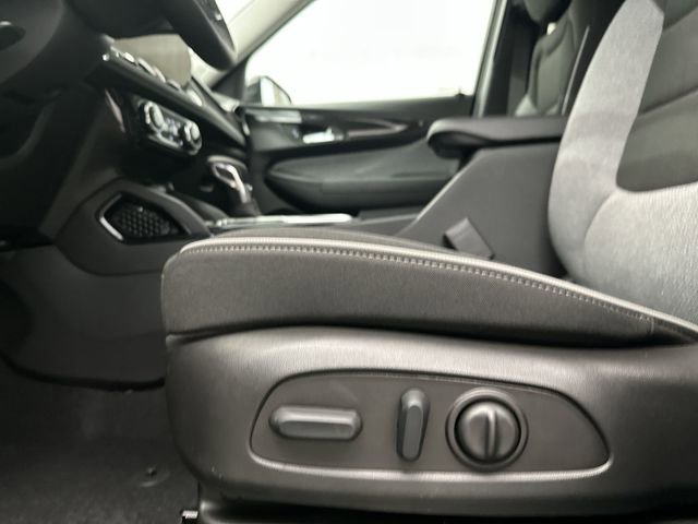 New 2026 Chevrolet TrailBlazer LT w/ Convenience Package AWD/4WD image 15