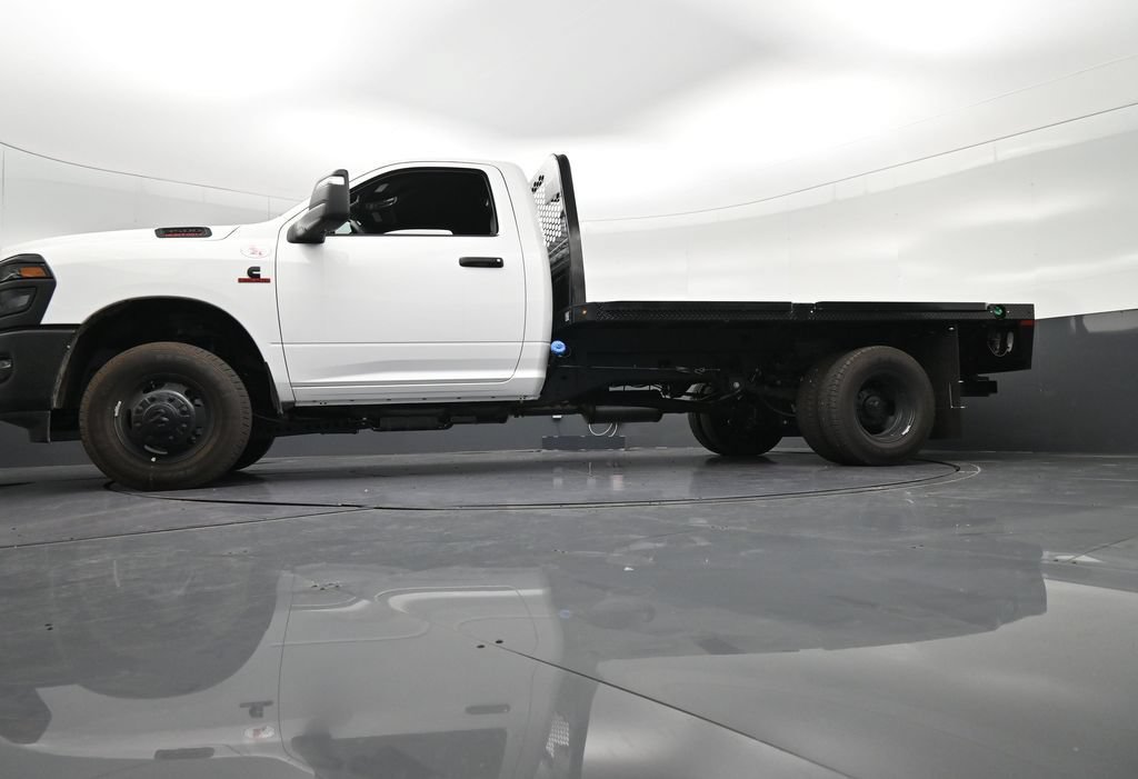New 2026 RAM 3500 Tradesman AWD/4WD image 27