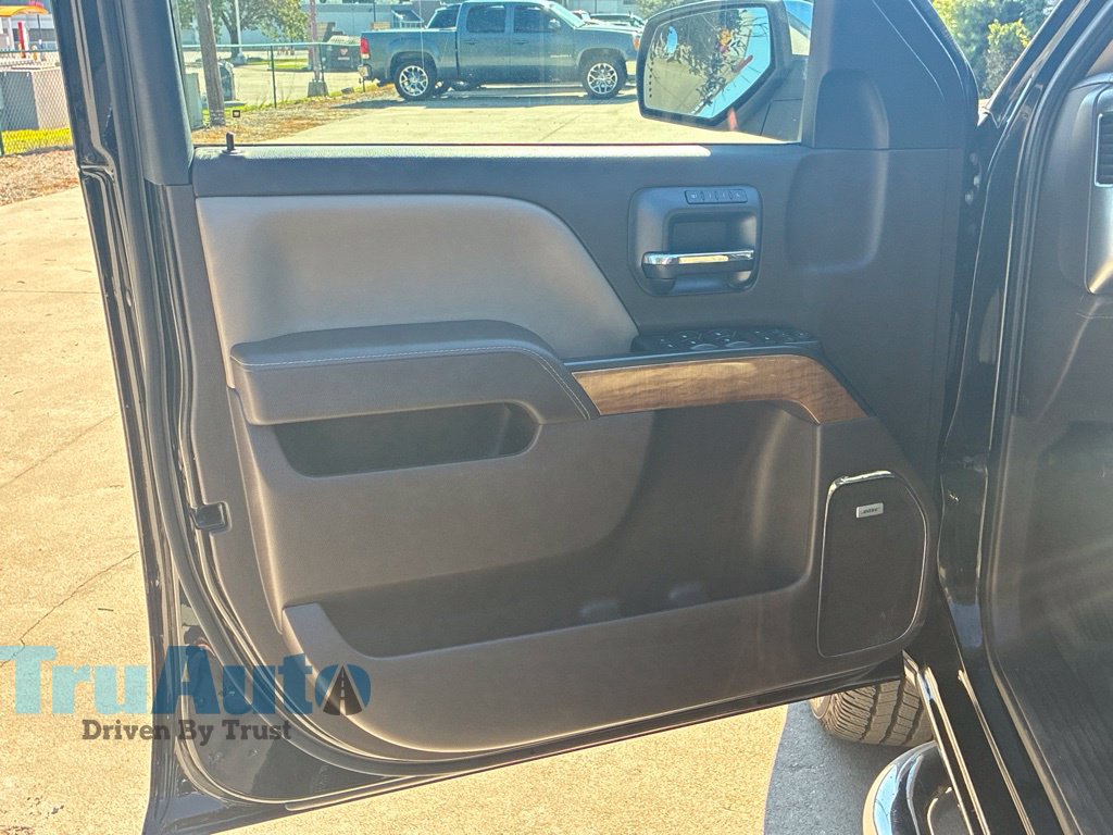 Used 2017 Chevrolet Silverado 1500 LTZ w/ Sport Package AWD/4WD image 20