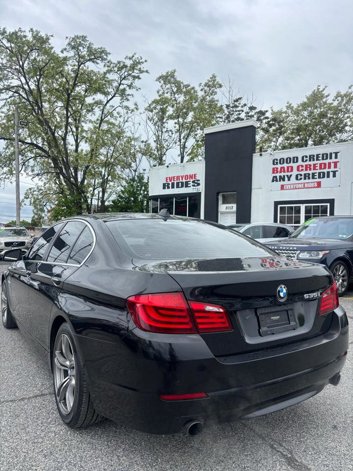 Used 2012 BMW 535i xDrive Sedan AWD/4WD image 4