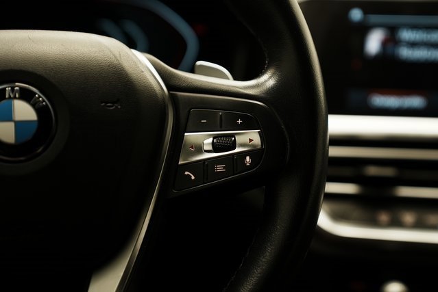 Used 2021 BMW 430i Convertible image 14