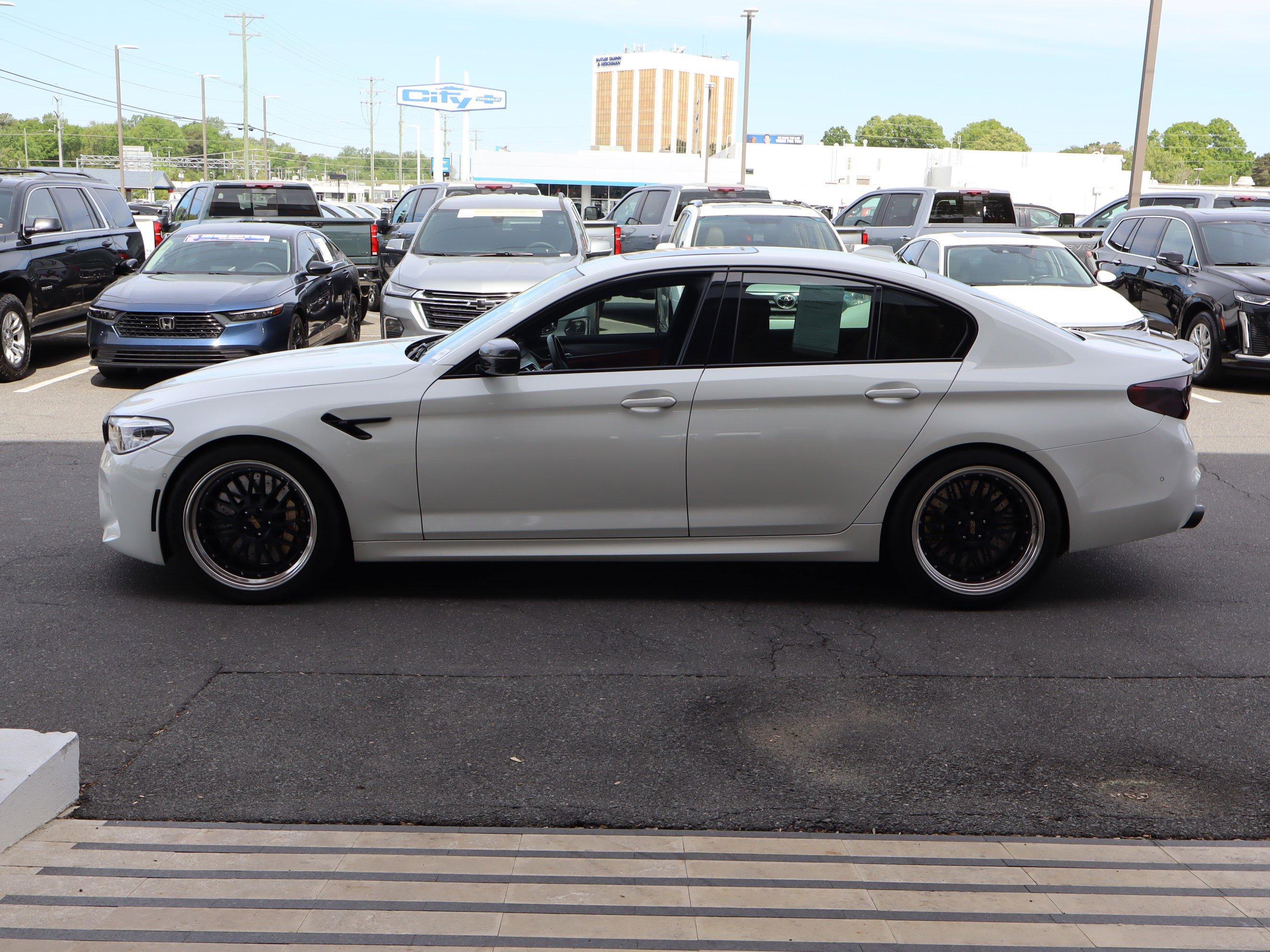 Used 2020 BMW M5 w/ Executive Package image 7