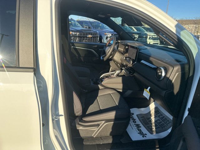 New 2025 Chevrolet Colorado Z71 w/ Technology Package image 33