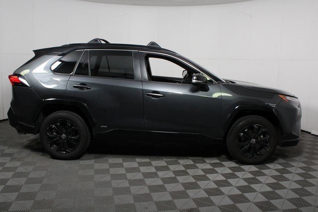 Used 2025 Toyota RAV4 XSE image 8