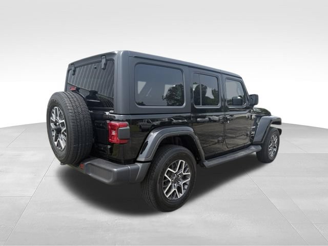 Used 2024 Jeep Wrangler Unlimited Sahara AWD/4WD image 16