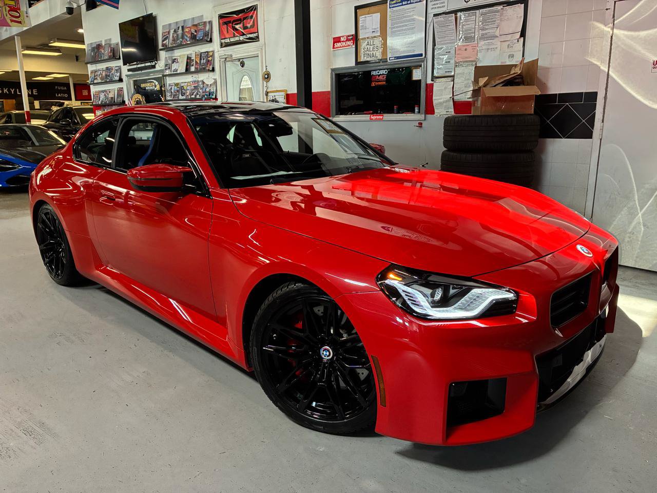Used 2023 BMW M2 w/ Carbon Package RWD image 1