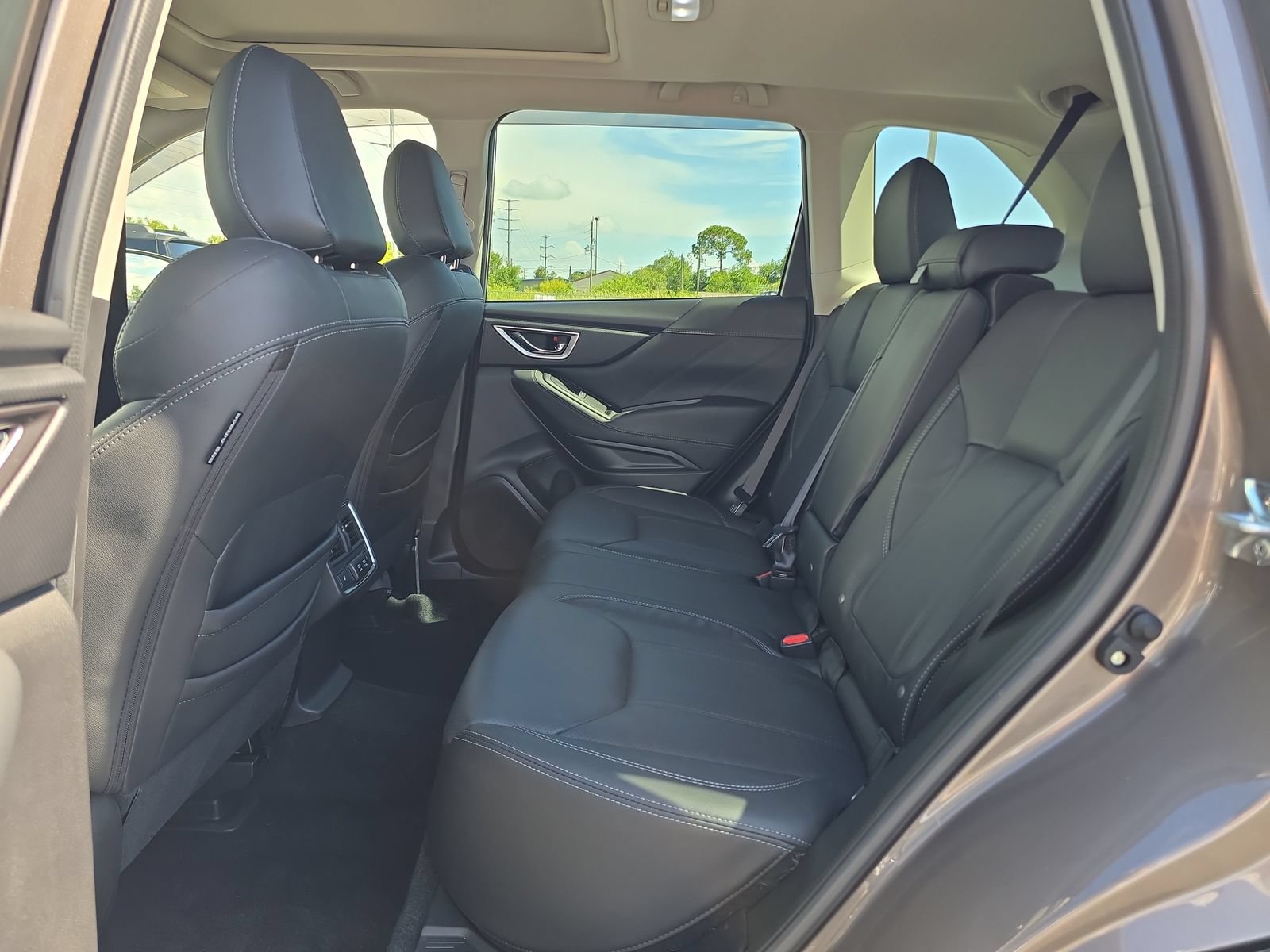 Used 2024 Subaru Forester Touring AWD/4WD image 13