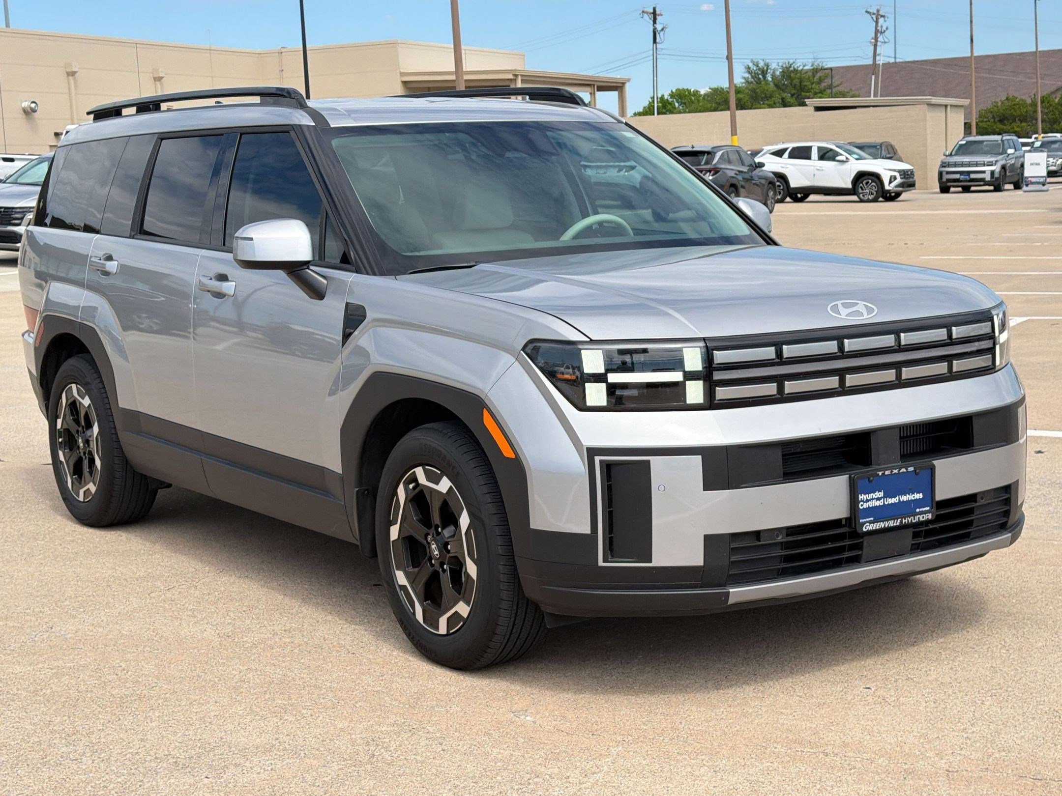 Certified 2025 Hyundai Santa Fe SEL image 7