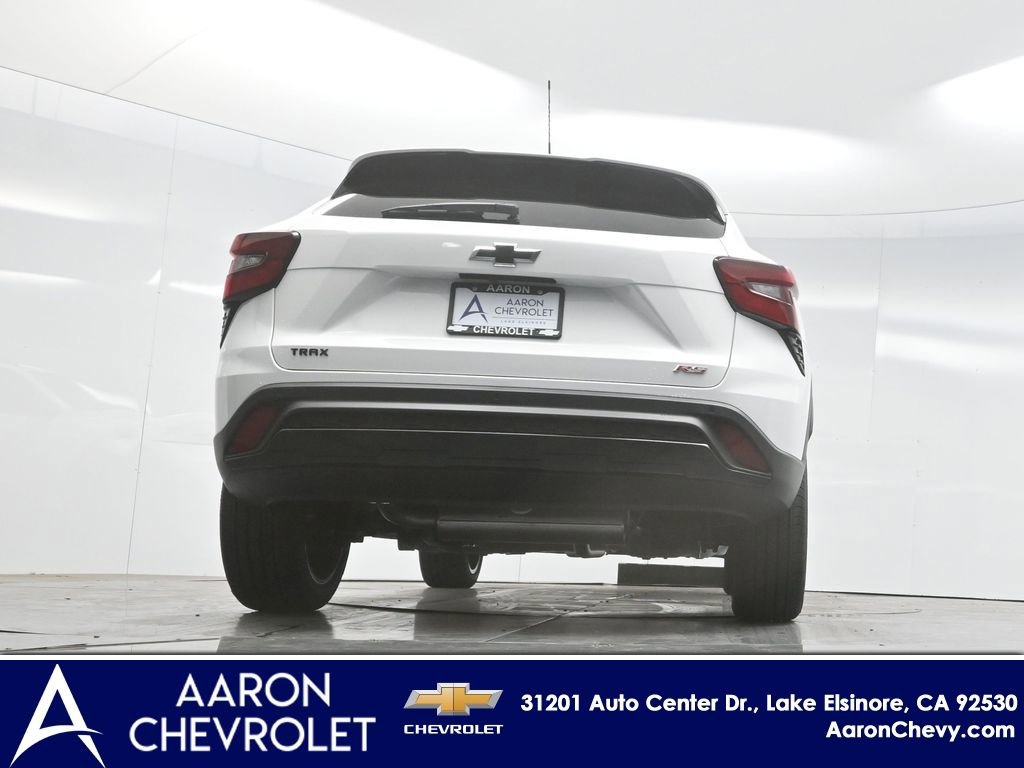New 2026 Chevrolet Trax RS w/ Driver Confidence Package image 44